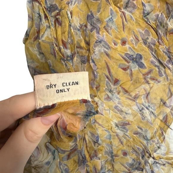 4/$25 Putumayo Rayon Semi-Sheer Floral Scarf Yellow Blue Flowers - Picture 11 of 11